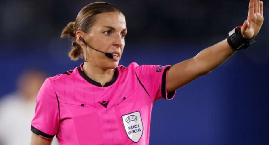 FILE PHOTO: Soccer Football - Europa League - Group G - Leicester City v FC Zorya Luhansk - King Power Stadium, Leicester, Britain - October 22, 2020 Referee Stephanie Frappart during the match REUTERSPhil NobleFile Photo