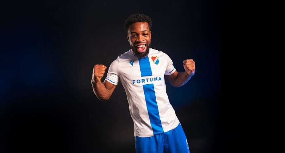 Czech outfit FC Bank Ostrava signs Ghanaian winger Dennis Owusu