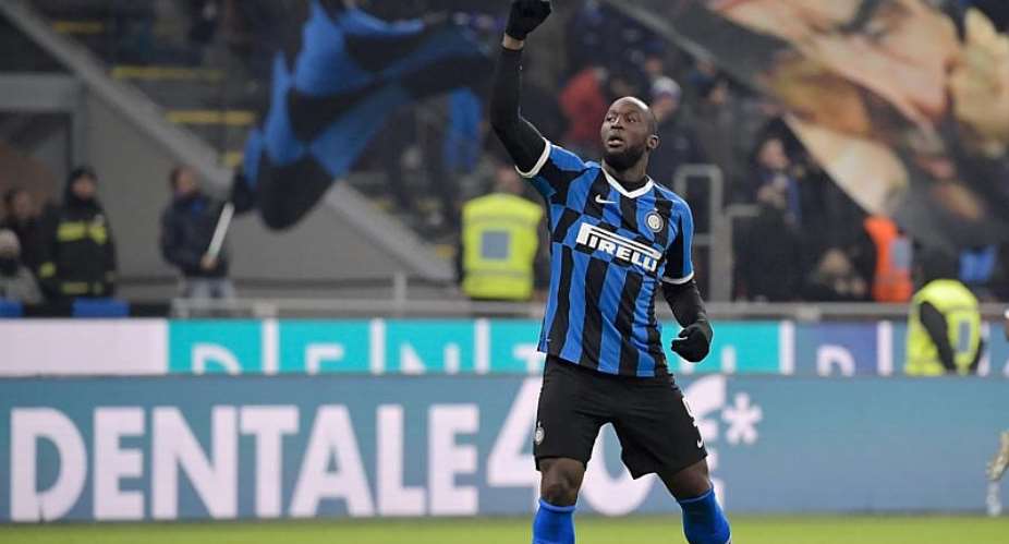Lukaku Double Sends Inter Into Quarters; Lazio, Napoli Cruise