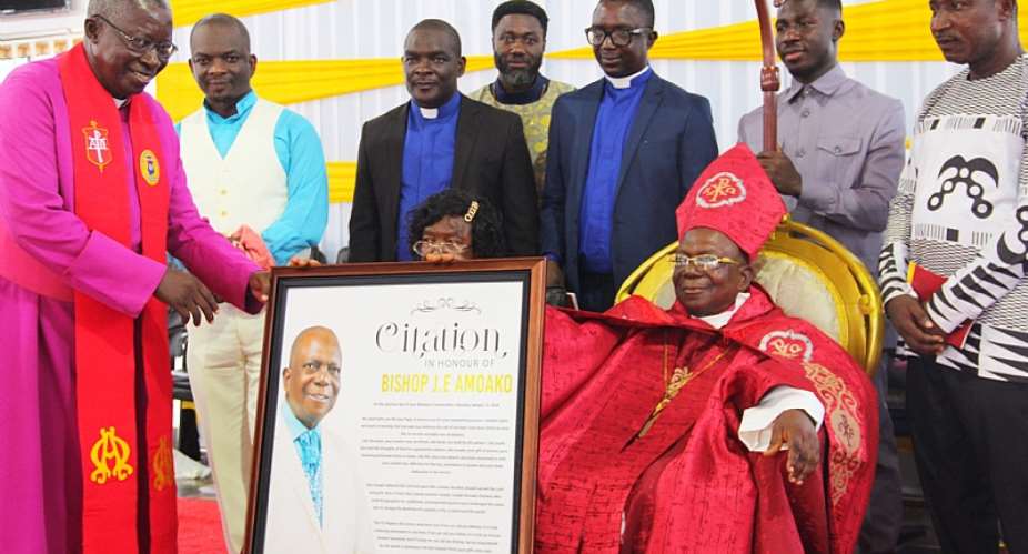 Founder of Triumphant Church International consecrated as Bishop in Obuasi