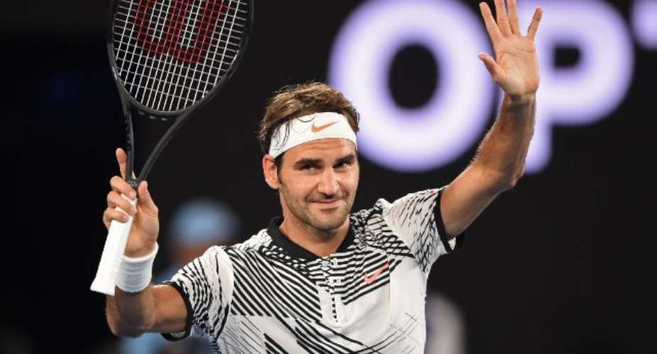 Federer back in business as he wins in four against Melzer