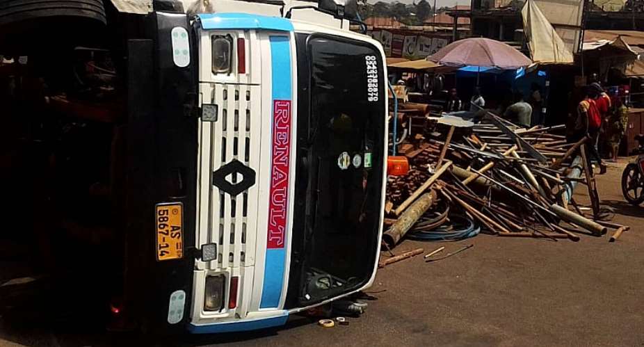Truck Mangles 5 Cars; One Feared Dead