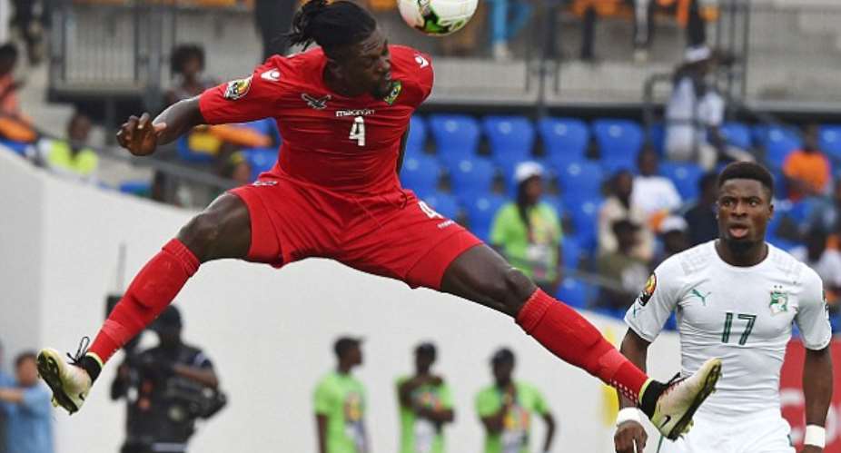 Togo coach Claude Le Roy hails  'unbelievable' Emmanuel Adebayor