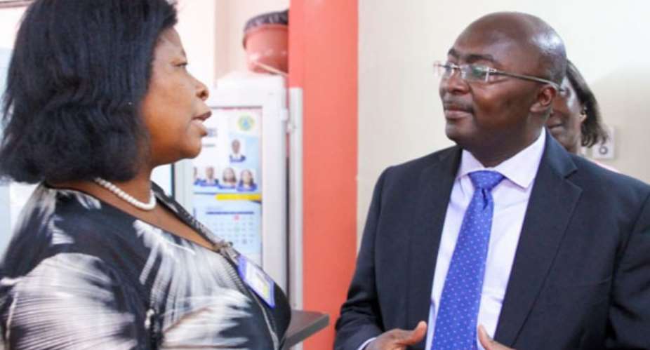 Vice President Dr Bawumia at the Registrar General Office