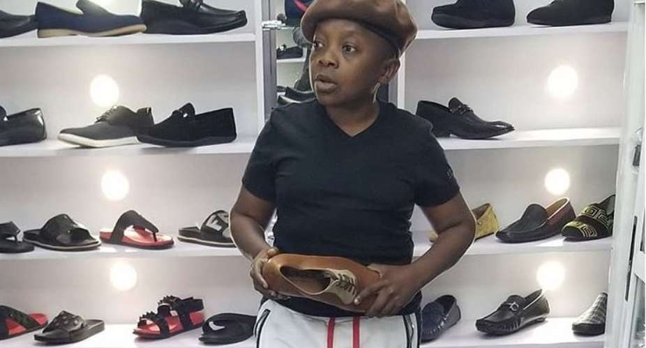 Nollywood Actor, Chinedu Ikedieze Goes Shopping Spree
