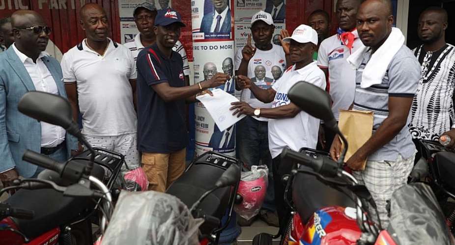 Ernest Owusu Bempah Donates Motor Bikes,  Mobile Phones And Other Campaign Materials To Asante Akim North NPP