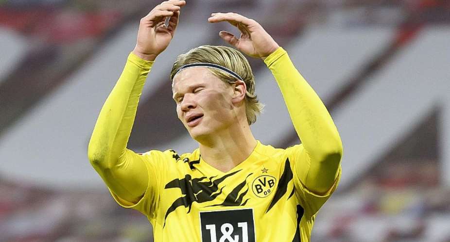 Borussia Dortmund striker Erling Haaland shows his frustrationImage credit: Getty Images