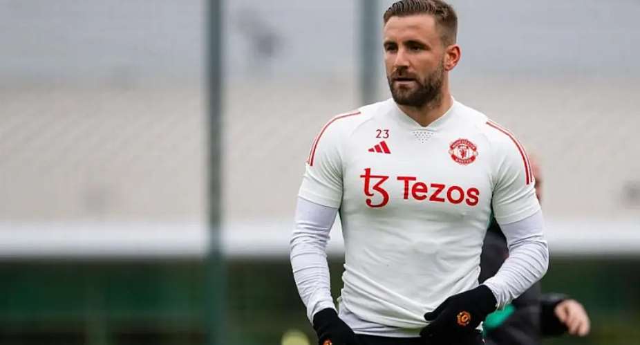 Luke Shaw back in Manchester United training after three months out
