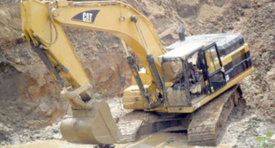 Allow competent hands to review Community Mining Programme – Small Scale Miners to gov't