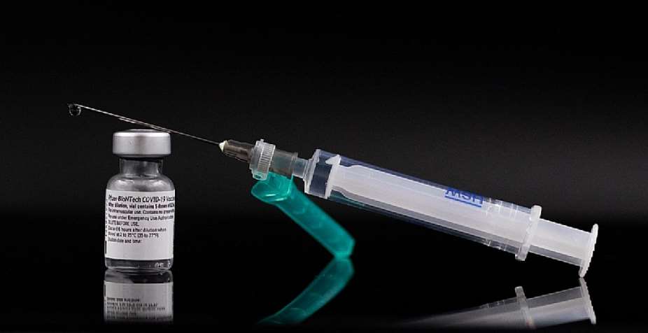 px Covid vaccine biontech pfizer - Source: