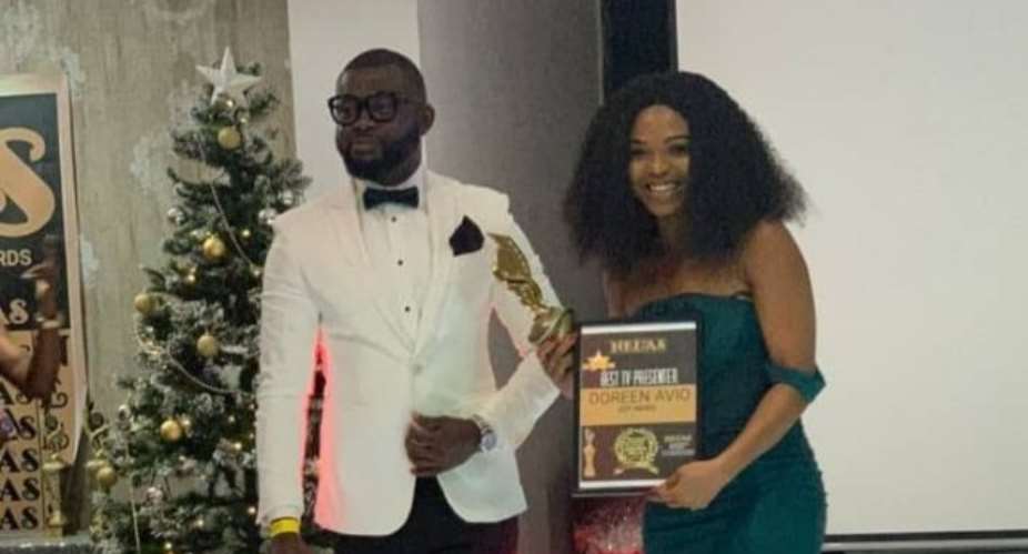 Adom FM, Doreen Avio, Sammy Flex, Others Win Big At Nollywood Entertainment And Leadership Awards