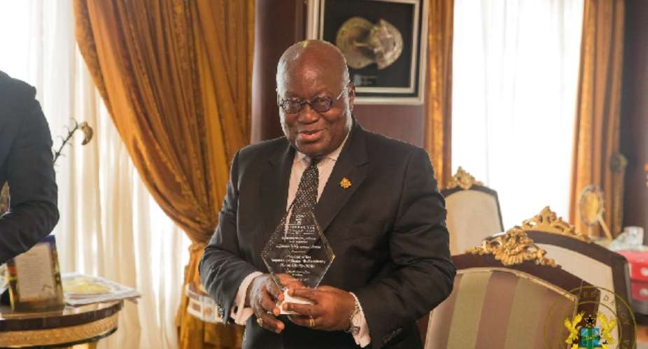 Akufo-Addo grabs Lifetime Achievement Award for Free SHS