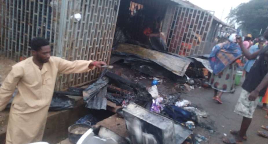 Fire destroys nine stores at Dodi-Papase