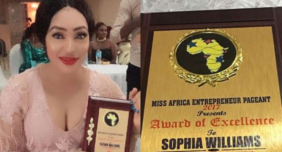 Actress, Sophia Williams Wins Entrepreneur of the Year