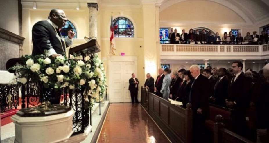 Duncan-Williams leads prayer at Trumps inauguration service