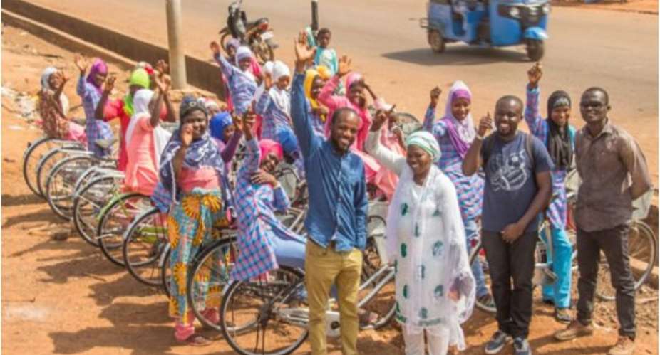 After Joy News Report: Headpotters Kayayei Receive Bicycles To Learn Trade