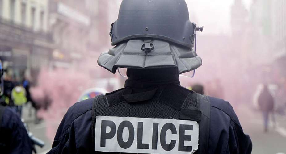 French police under investigation for ridiculing feminist banner