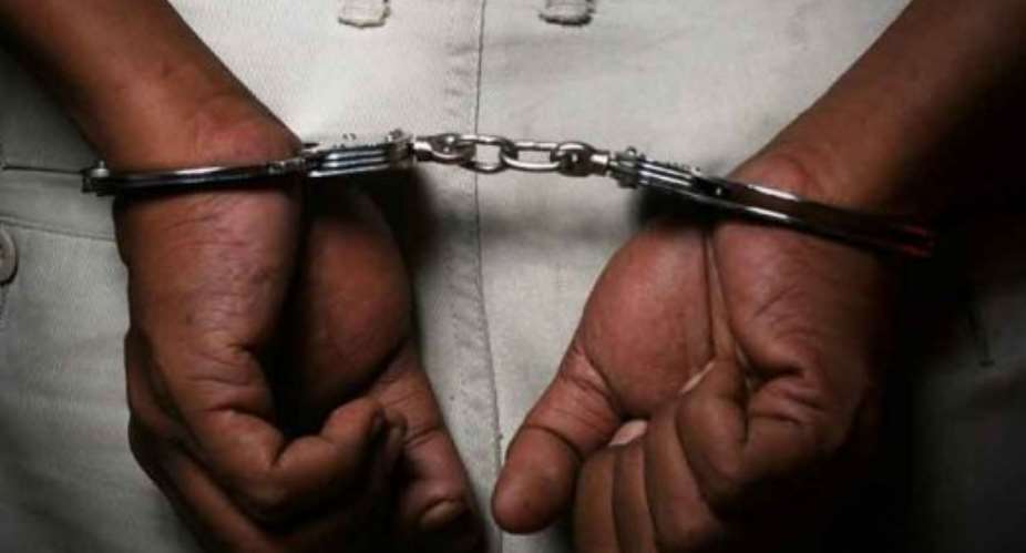 2 Persons On Remand For Robbery
