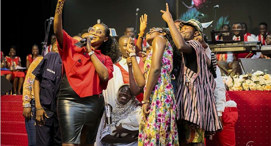 Joy Prime And Salm Excites Thousands At A Beautiful Christmas Concert