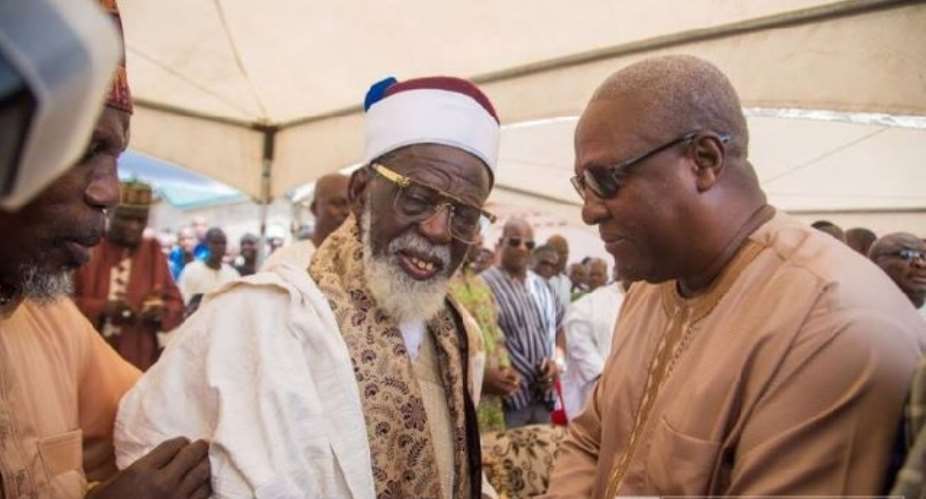 If you won’t sacrifice and work hard for Ghana, stay in the private sector – Mahama to incoming appointees