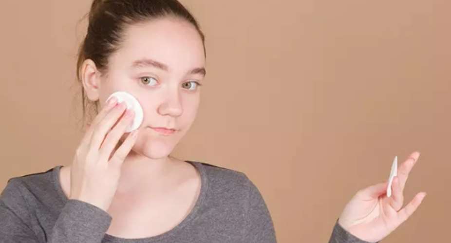 Teenage Skin Toning/Bleaching:What Every Parent Must Know About the Danger Behind “Mi Ba’a Ye Korkor”