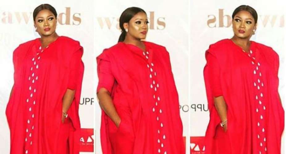 Actress, Omotola Jalade Dazzles with her Outfit at the Future Awards