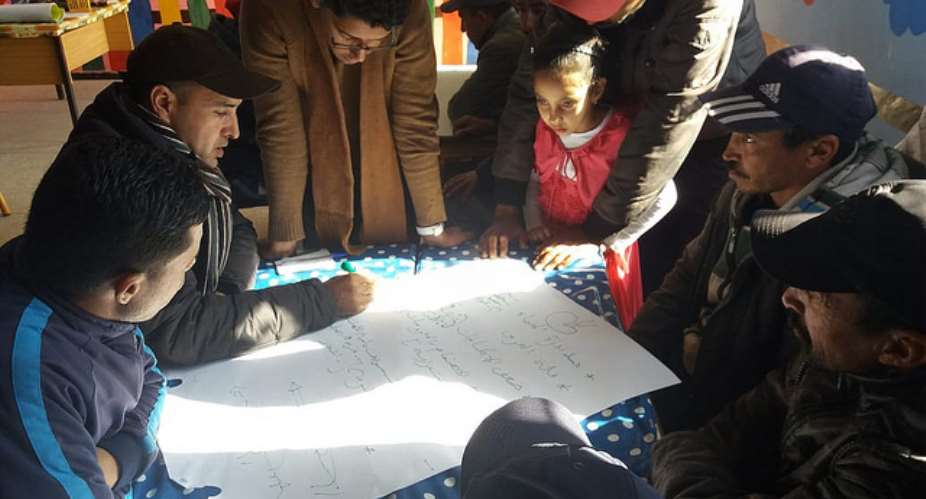 Planning local projects in the Rhamna province of Morocco, with youths facilitation.