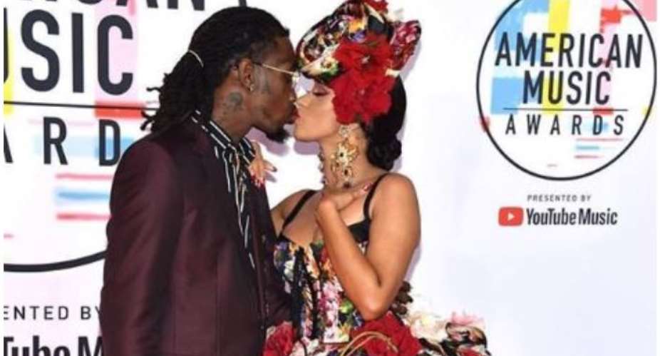 Cardi B Urges Fans Not To 'Bash' Offset After Failed PDA