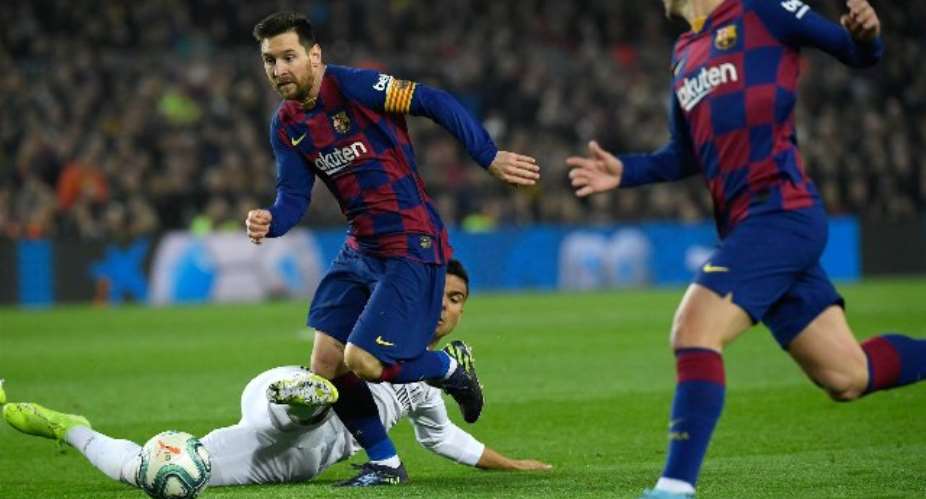 La Liga: Barca And Real Play Out Uneventful El Clasico Draw