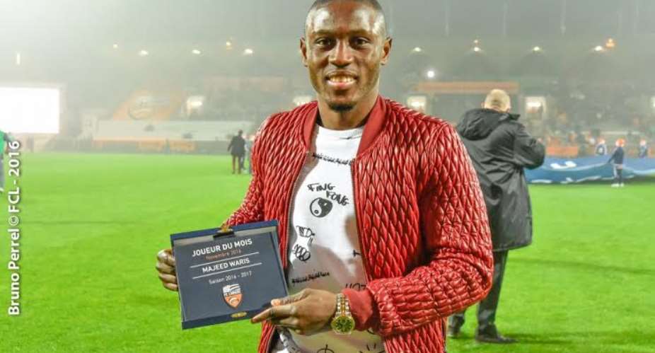 Ghana striker Waris receives Player of the Month award in France