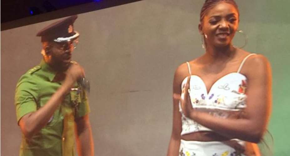 Singer, Simi Wows Guests with her Fashion Sense at ThefalzExperience concert