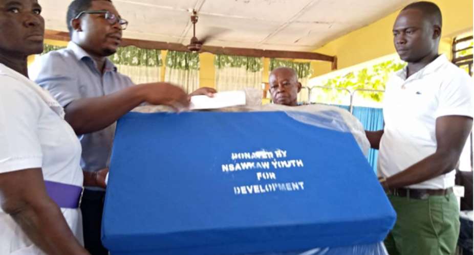 Nsawkaw Youth For Development Donates Mattresses To Nsawkaw District Hospital