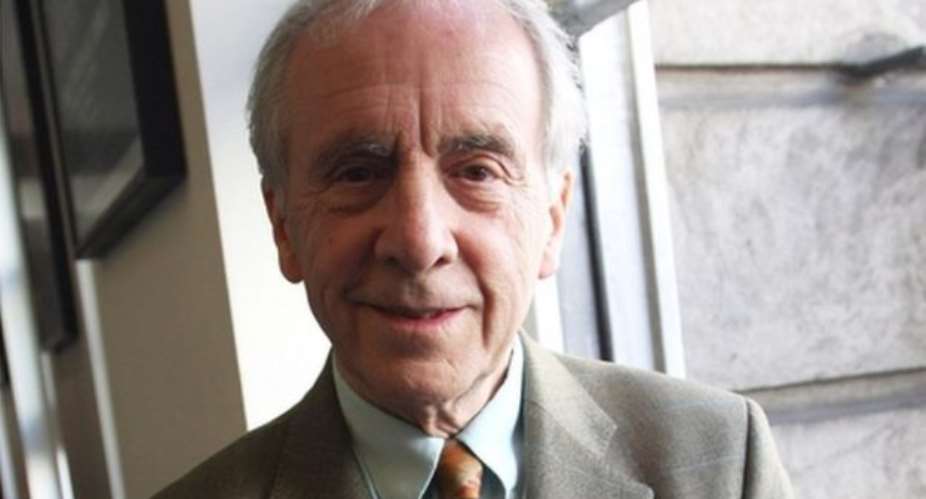 Andrew Sachs, Fawlty Towers’ Manuel, dies aged 86