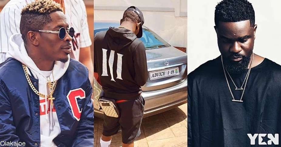 Shatta Wale Exposes His 'Ass' To Germany Fans