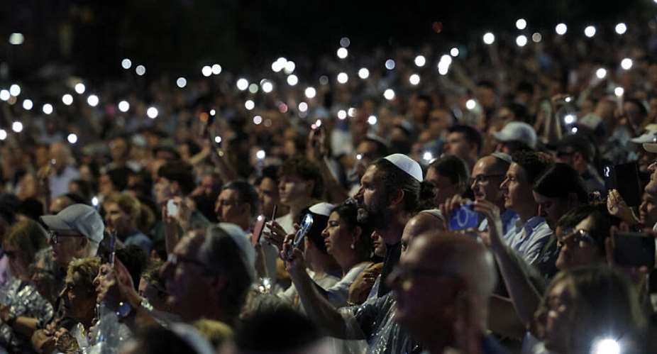  Hollie Adams/Reuters