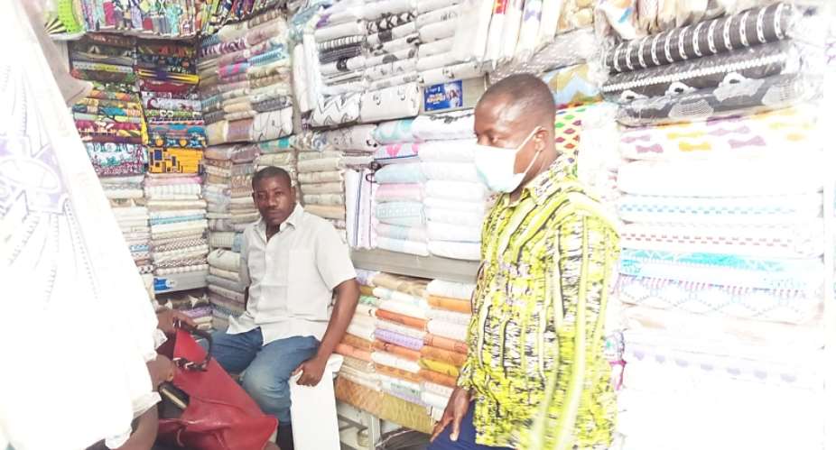 Traders at Makola laments over low sales in spite of mad rush