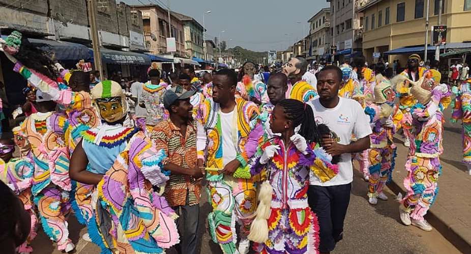Takoradi Holds Colourful Christmas Carnival
