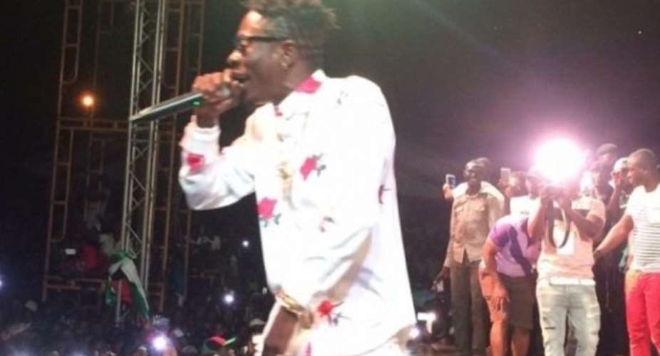 Shatta Wale to give lucky fan a car on New Year's Day