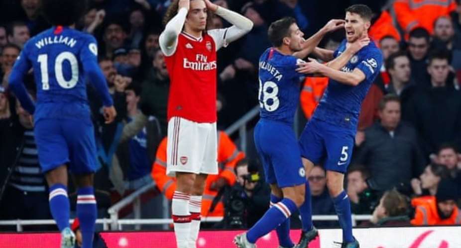 PL: Chelsea Score Two Late Goals To Beat Arsenal