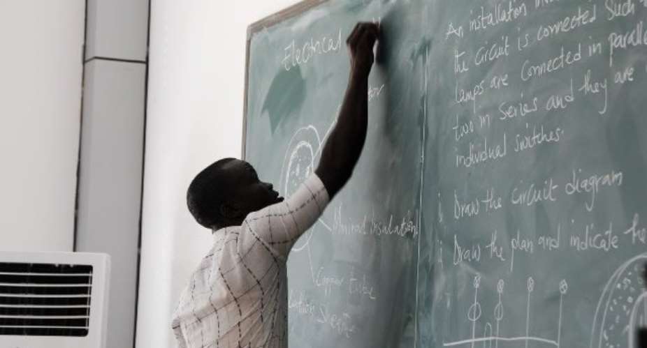 Angry Teachers Demand 3 Months Old Arrears