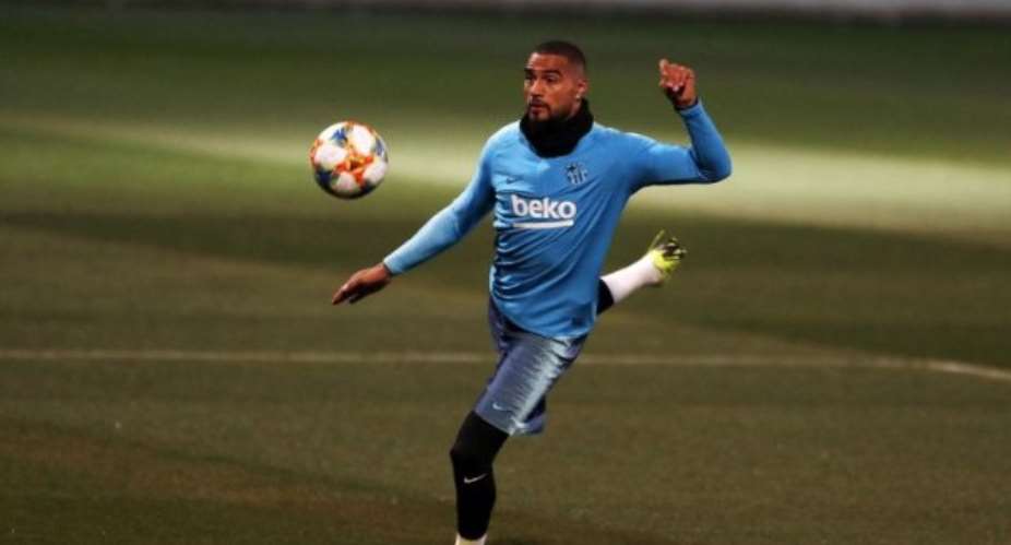 Kevin-Prince Boateng first training as Barcelona player.
