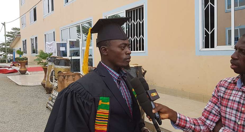 Kwadwo  Nkansah Lilwin Goes To School
