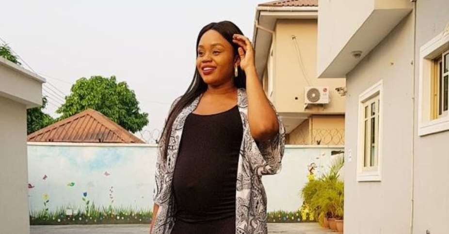 Ebukas Wife Flaunts Baby Bump as She Steps out