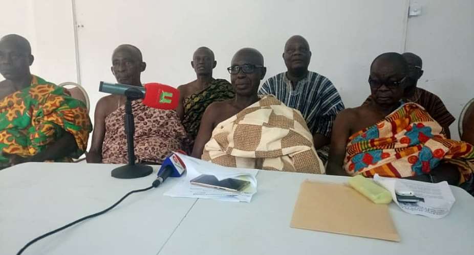 Chiefs of Wassa Fiase Traditional Council addressing the media