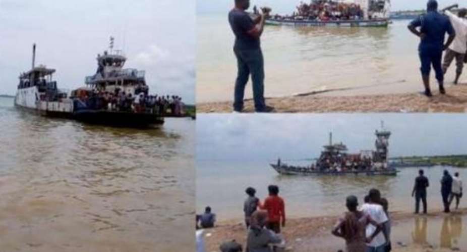 Voters risk disenfranchised as ferry over Oti breaks down; drivers, passengers stranded