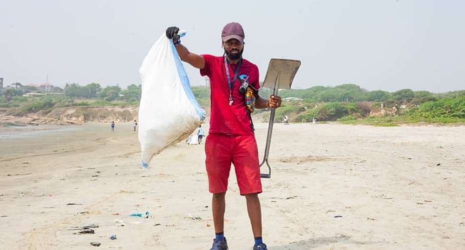 Plastic Punch Ghana presents at World Ocean Sciences meeting