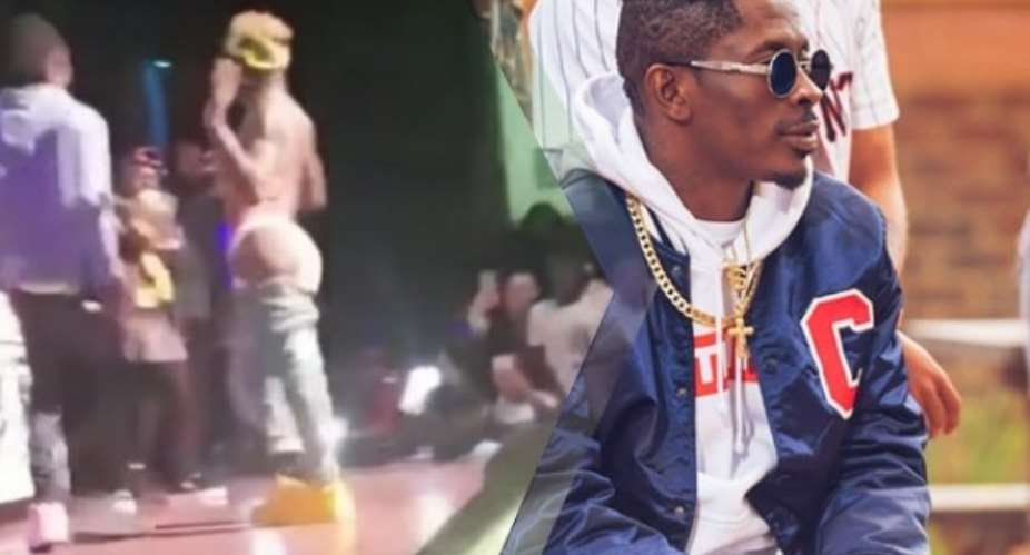 Stonebwoy Reacts To Shatta Wale Showing Buttocks On Stage