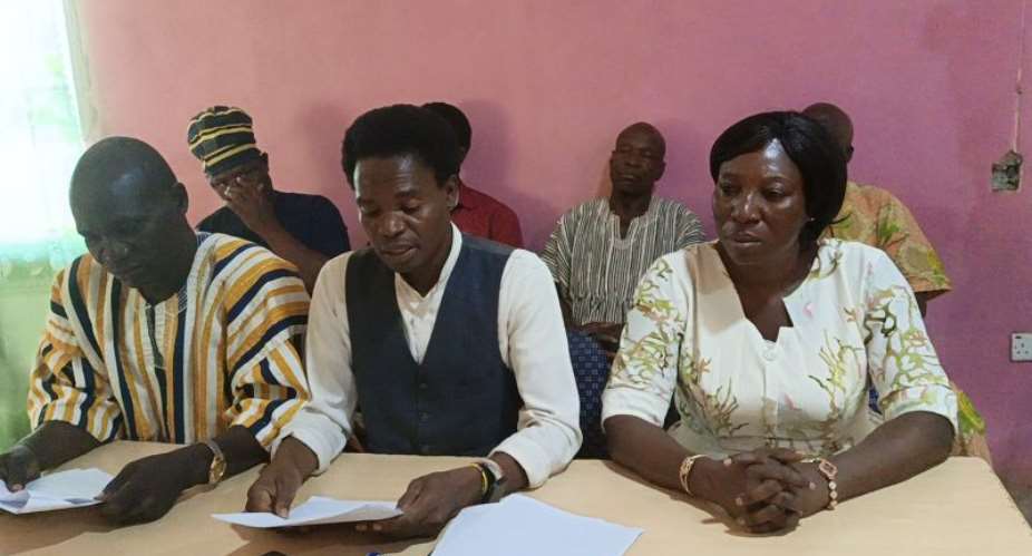Members addressing the press