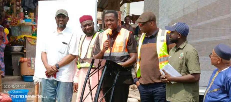 Member of Parliament, Hon Abdul Latif-Dan (3 from right ) with MCE, Hon. Frank Nkansah, during the sod cutting ceremony at the Shukurah market