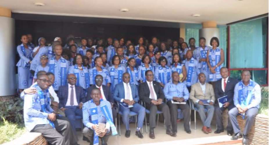 Institute of Human Resources Management honours over 100 professionals
